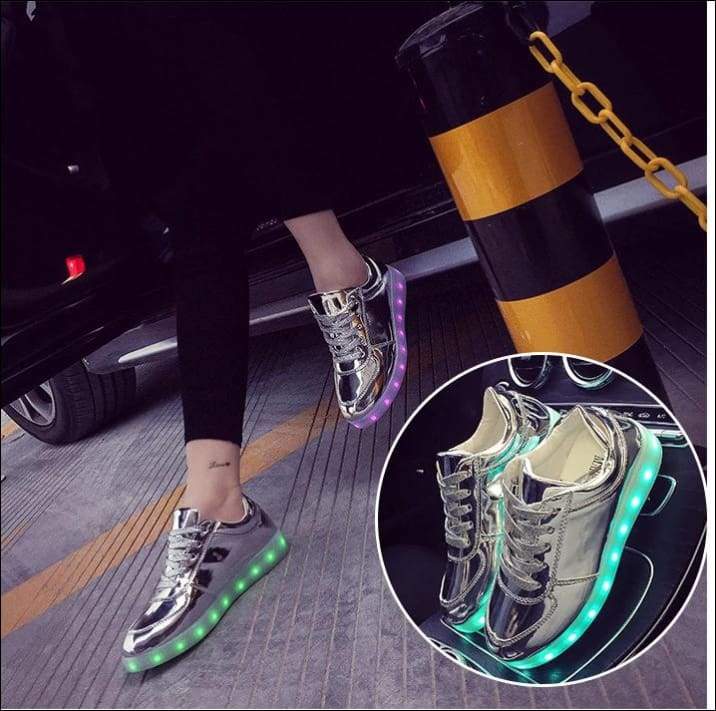 7 Colors Kid Luminous Sneakers - LED Shoes