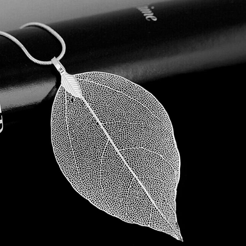 Autumn Leaves Pendant Necklace - Silver - Chain Necklaces