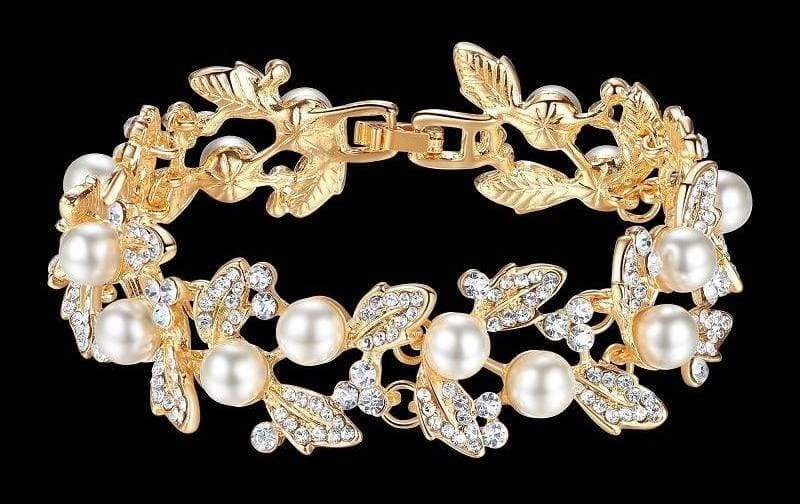Elegant pearl bracelet cuff - Chain & Link Bracelets