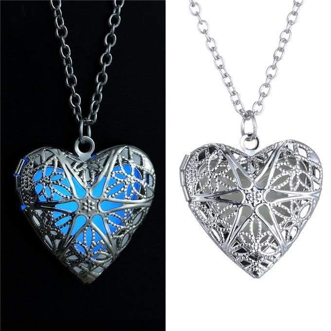 Glowing Love Heart Necklace - Pendant Necklaces