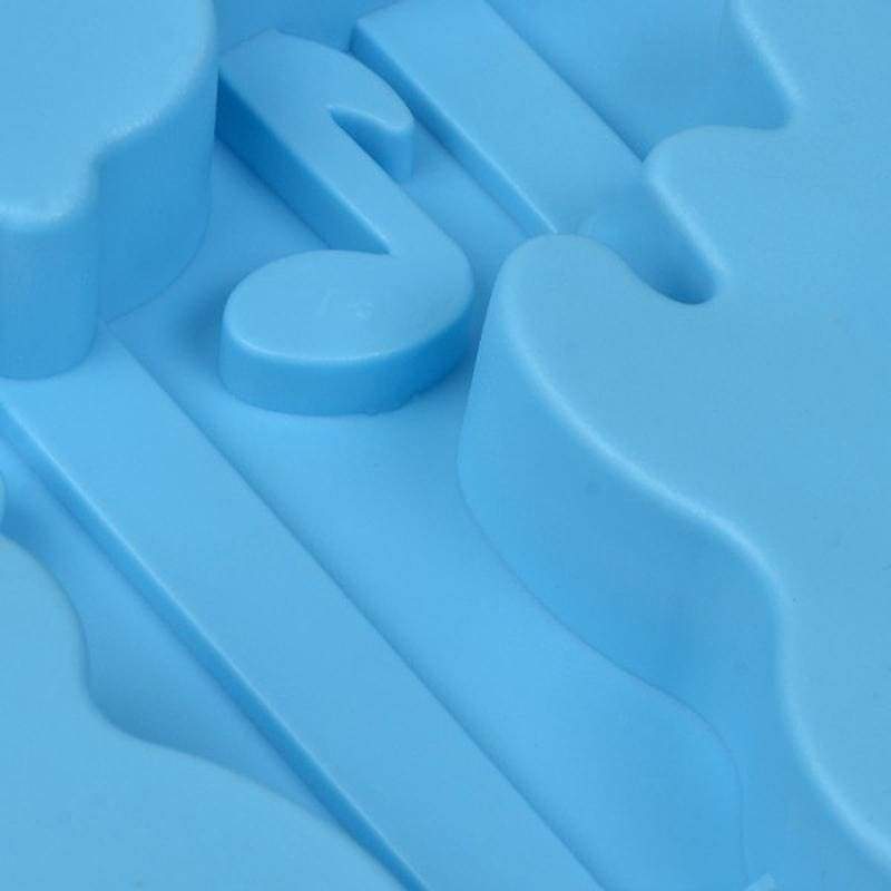 Guitar Ice Cube Tray - Ice Cream Makers