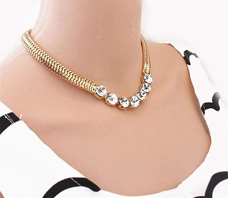 Snap Lady Shiny Rhinestones Necklace - Choker Necklaces